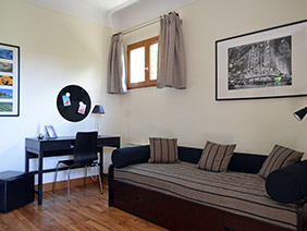 furnished apartement versailles Dalhia Bedroom 2